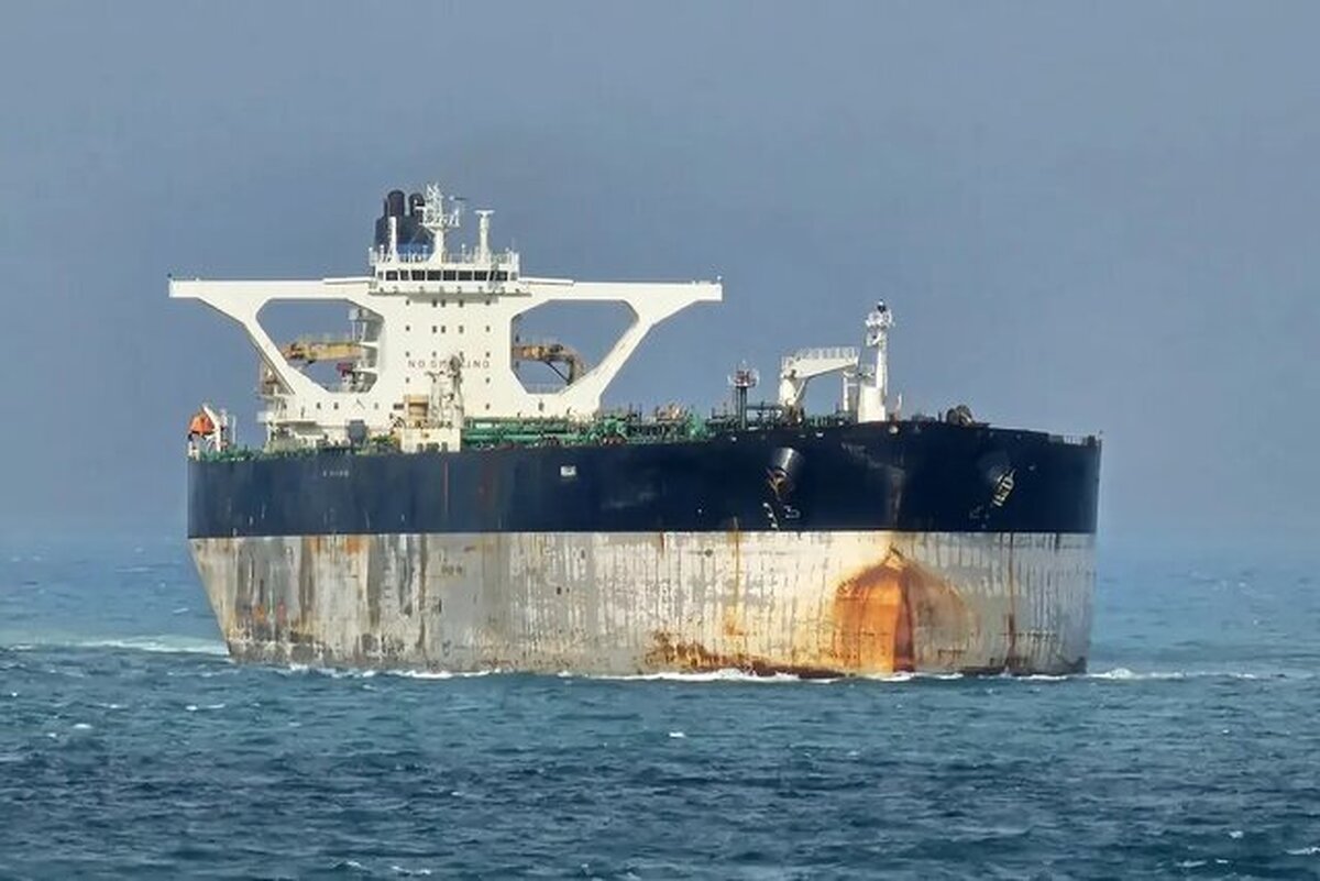 خبر مهم رویترز از حمله پهپادی به یک نفتکش/ ماجرا چیست؟