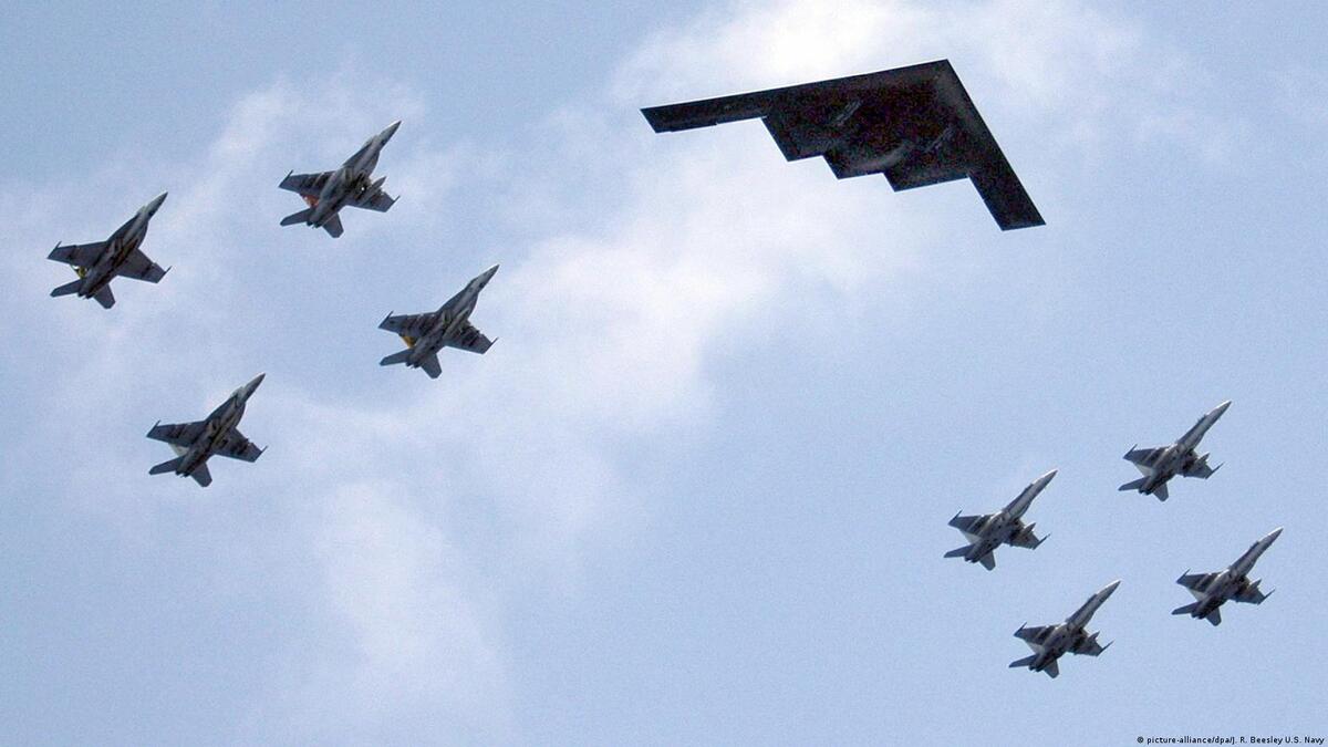 فوری/ حمله هوایی آمریکا آغاز شد