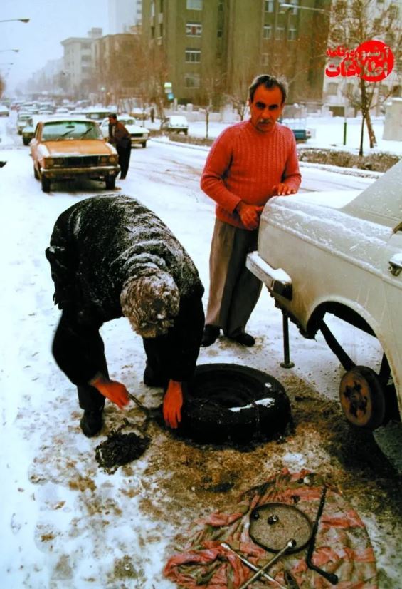 تهران برفی در دی‌ماه ۱۳۷۴ + عکس