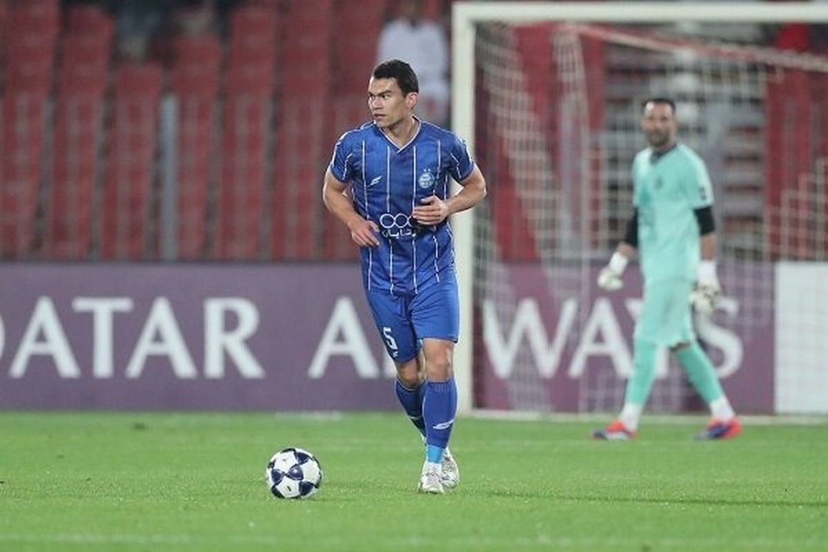 استقلال خالی از بازیکنان خارجی‌اش / مدافع خارجی استقلال به ایران بازگشت