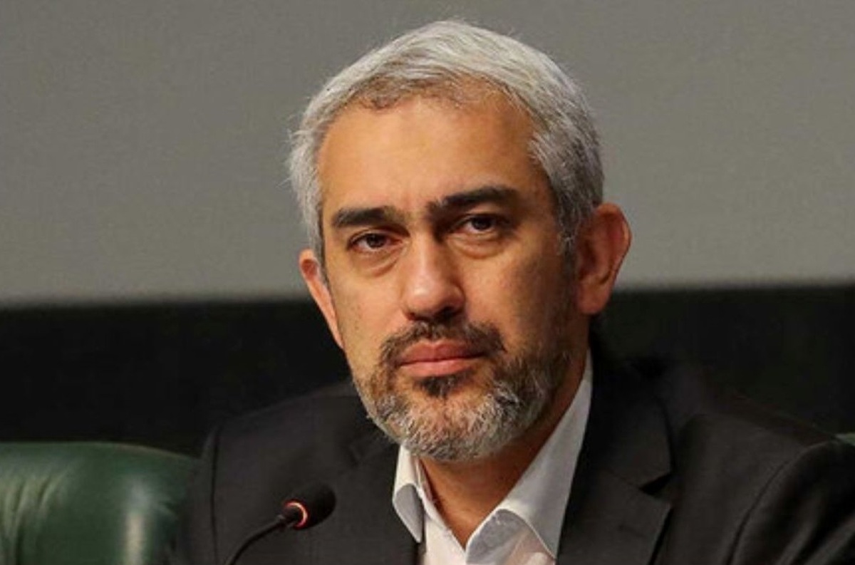 حذف ارز ترجیحی برای واردات کالا‌های اساسی/ معیشت مردم از نوسانات قیمت نفت جدا شد