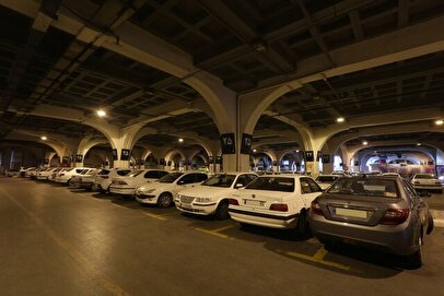 مشکل جای پارک در تهران حل شدنی است؟ / پایتخت ۱.۵ میلیون پارکینگ کم دارد