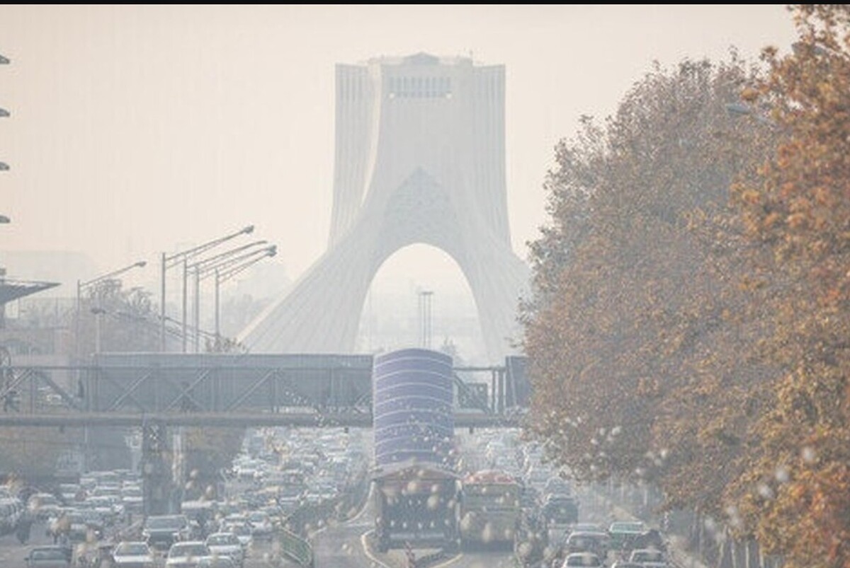فوری؛  آغاز جلسه کارگروه اضطرار آلودگی هوای تهران / مدارس تهران فردا شنبه ۶ دی ۱۴۰۴ تعطیل شد