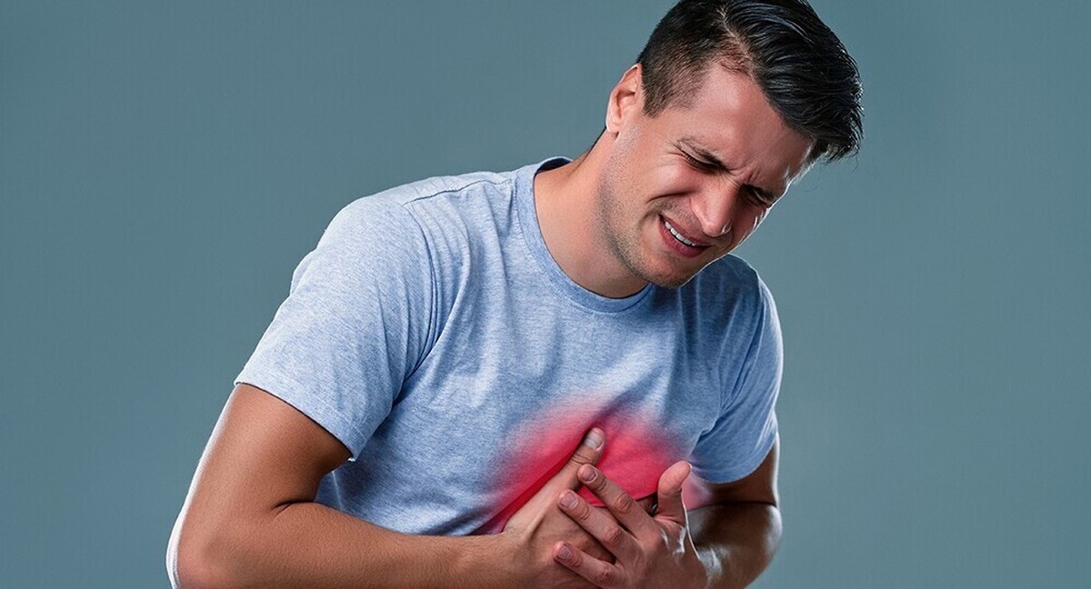 تیر کشیدن قلب؛ هشداری جدی برای سلامت که نباید نادیده گرفته شود