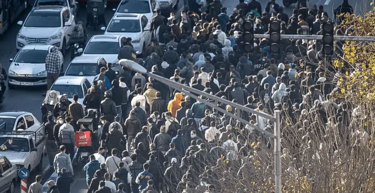 گزارش تصویری از اعتراضات و تجمع امروز در تهران