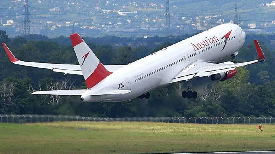 انتقال پروازهای «لوفتهانزا» به تهران از دی به فروردین/ بازگشت شرکتهای هواپیمایی اروپایی از اواخر بهمن؟ انتقال پروازهای «لوفتهانزا» به تهران از دی به فروردین/ بازگشت شرکتهای هواپیمایی اروپایی از اواخر بهمن؟