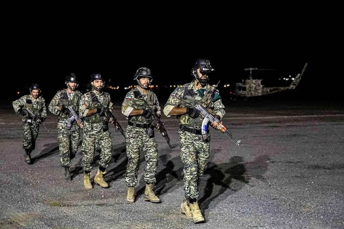 اعلام فرمان آتش به اختیار به نیرو‌های ارتش ایران