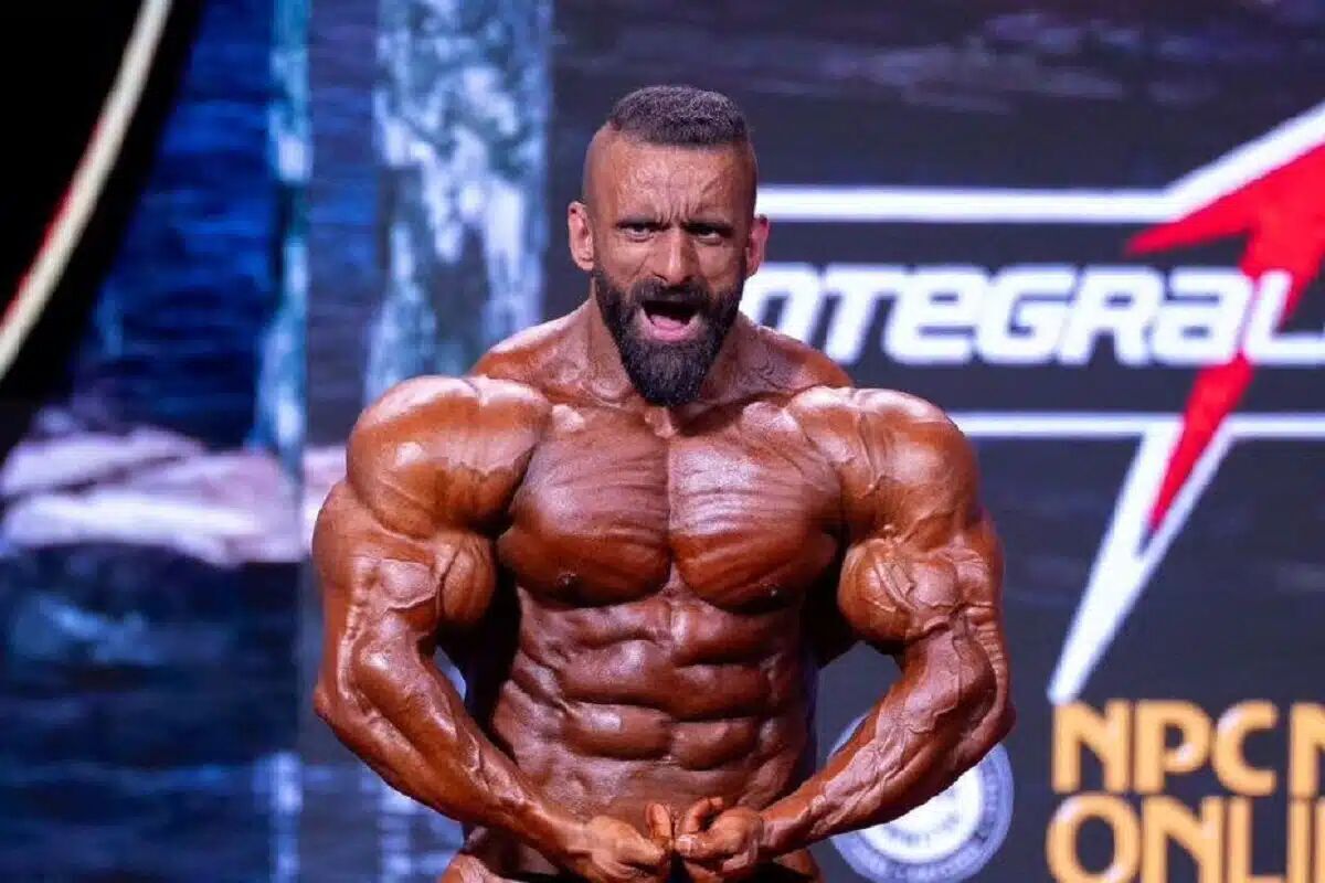 فراخوان گسترده برای آنفالو کردن هادی چوپان پس از رقص جنجالی‌اش در صداوسیما + فیلم