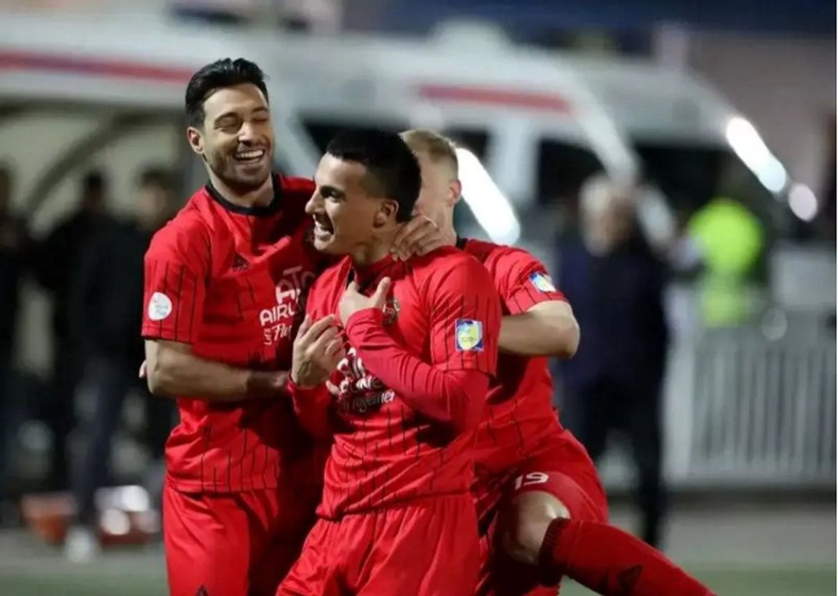 فوتبال در تبعید/ تراکتور به‌جای تبریز، در دوحه میزبان شد