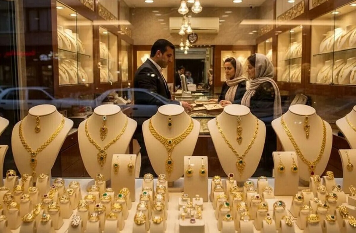 قیمت دلار، طلا و سکه امروز پنجشنبه ۱۶ بهمن ۱۴۰۴ / دلار آزاد در بازار چند؟