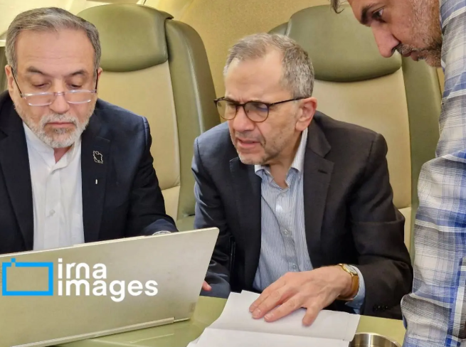 اسامی تیم همراه عراقچی در مسقط اعلام شد + عکس