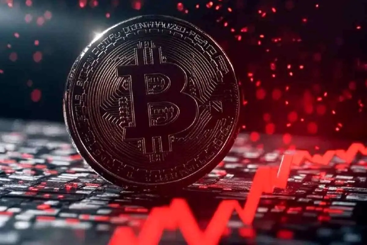 سقوط تاریخی بیت‌کوین / تب ترامپ چه تاثیری داشت؟