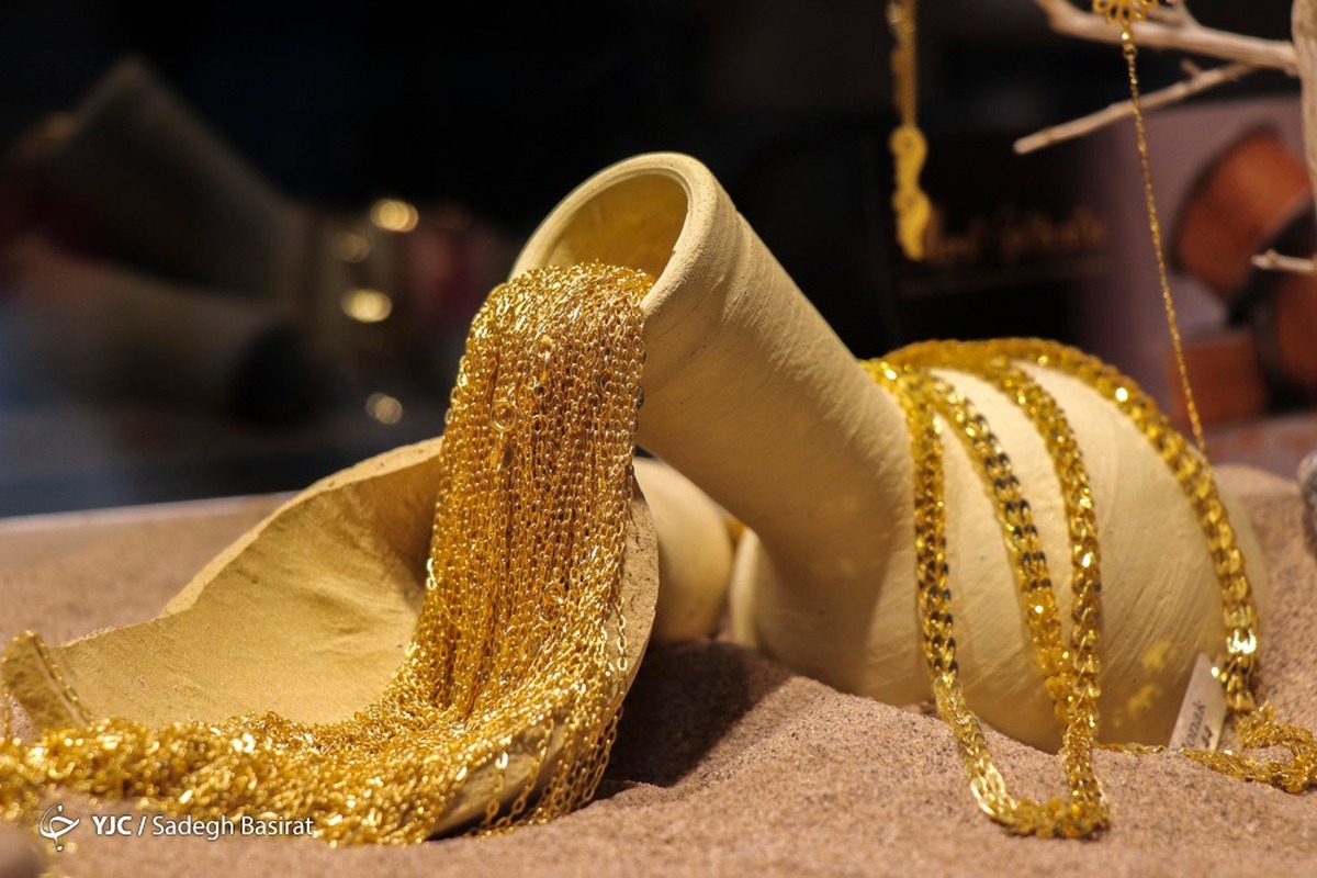 هشدار جدی رئیس اتحادیه طلا / قیمت‌گذاری شبانه باعث بازار کاذب شد