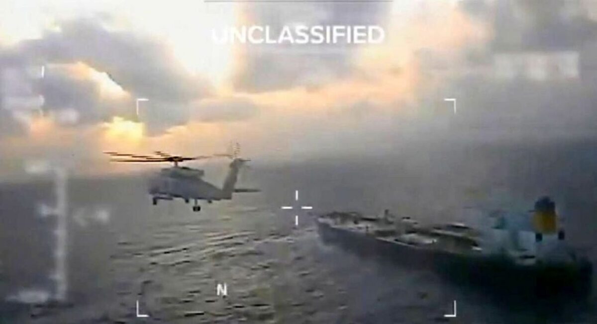 تسخیر نفتکش ونزوئلا در اقیانوس هند توسط نیروهای آمریکایی