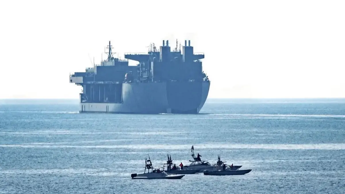 هشدار فوری واشنگتن؛ از تنگه هرمز فاصله بگیرید