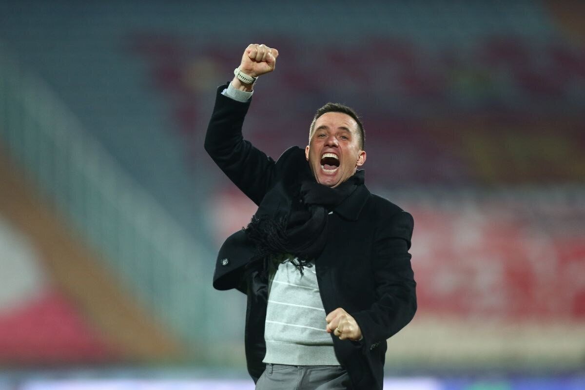 وضعیت بحرانی در پرسپولیس / دست اوسمار خالی شد