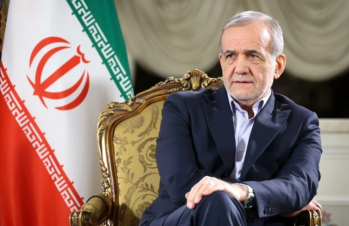 افشای حقوق پزشکیان به دلار از زبان خودش / افزایش سالانه حقوق رییس جمهور ۹۰ میلیون تومان است!