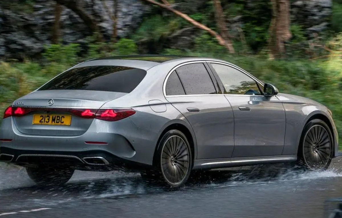 شاهکار جدید مرسدس بنز وارد ایران شد+ قیمت و مشخصات