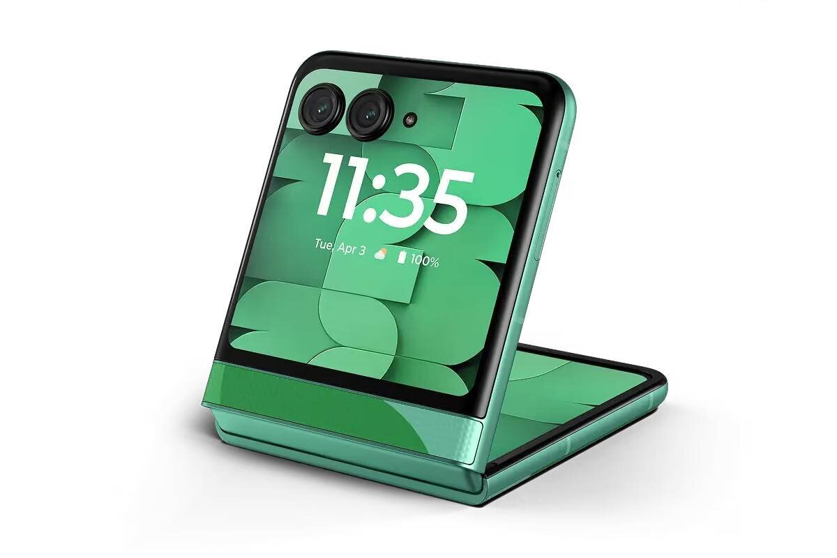 رونمایی از گوشی خاص جام جهانی ۲۰۲۶ رونمایی از گوشی خاص جام جهانی ۲۰۲۶