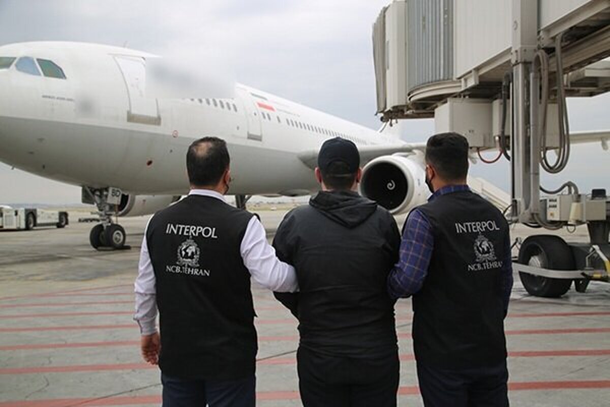 متهم میلیارددلاری یونیک فاینانس دستگیر و مسترد شد+ فیلم