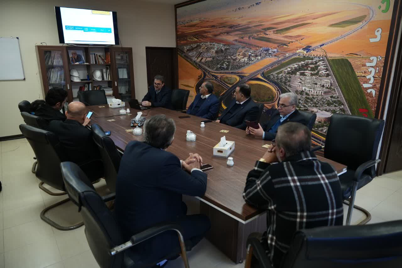 بازدید مدیرعامل بانک تجارت بهعنوان نماینده وزیر اقتصاد از پروژههای زیربنایی اصفهان بازدید مدیرعامل بانک تجارت بهعنوان نماینده وزیر اقتصاد از پروژههای زیربنایی اصفهان