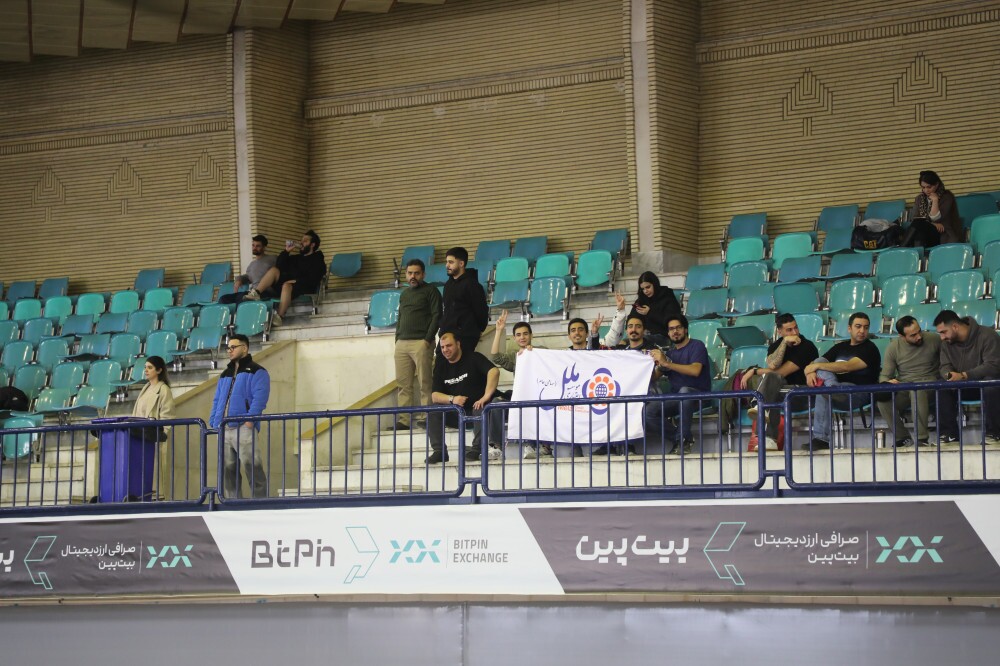 تیم فوتسال موسسه اعتباری ملل قهرمان شد تیم فوتسال موسسه اعتباری ملل قهرمان شد