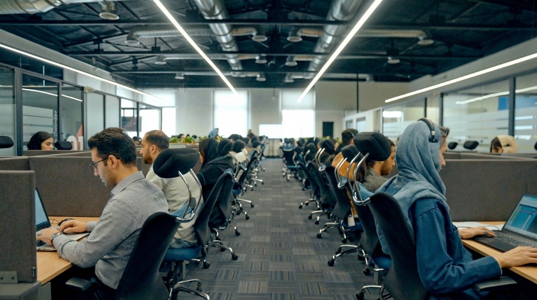 خودرو۴۵ به ایستگاه نوآوری شریف رسید خودرو۴۵ به ایستگاه نوآوری شریف رسید