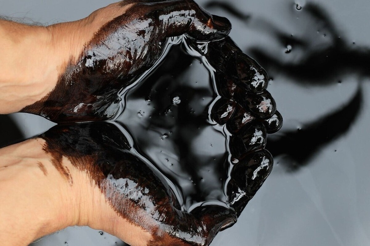 سناریوی نفت ۸۰ دلاری/ جنگ احتمالی چه تأثیری بر تجارت جهانی دارد؟