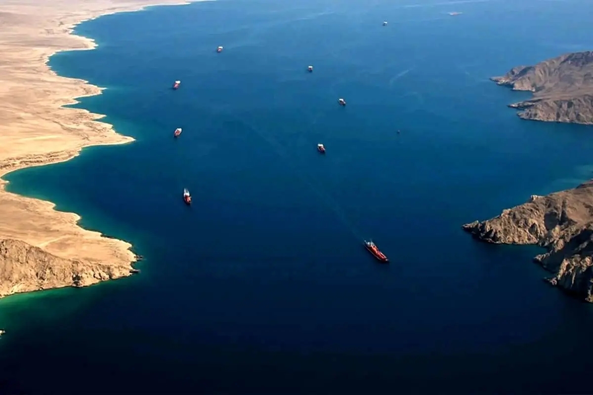 فوری / ایران تنگه هرمز را بست