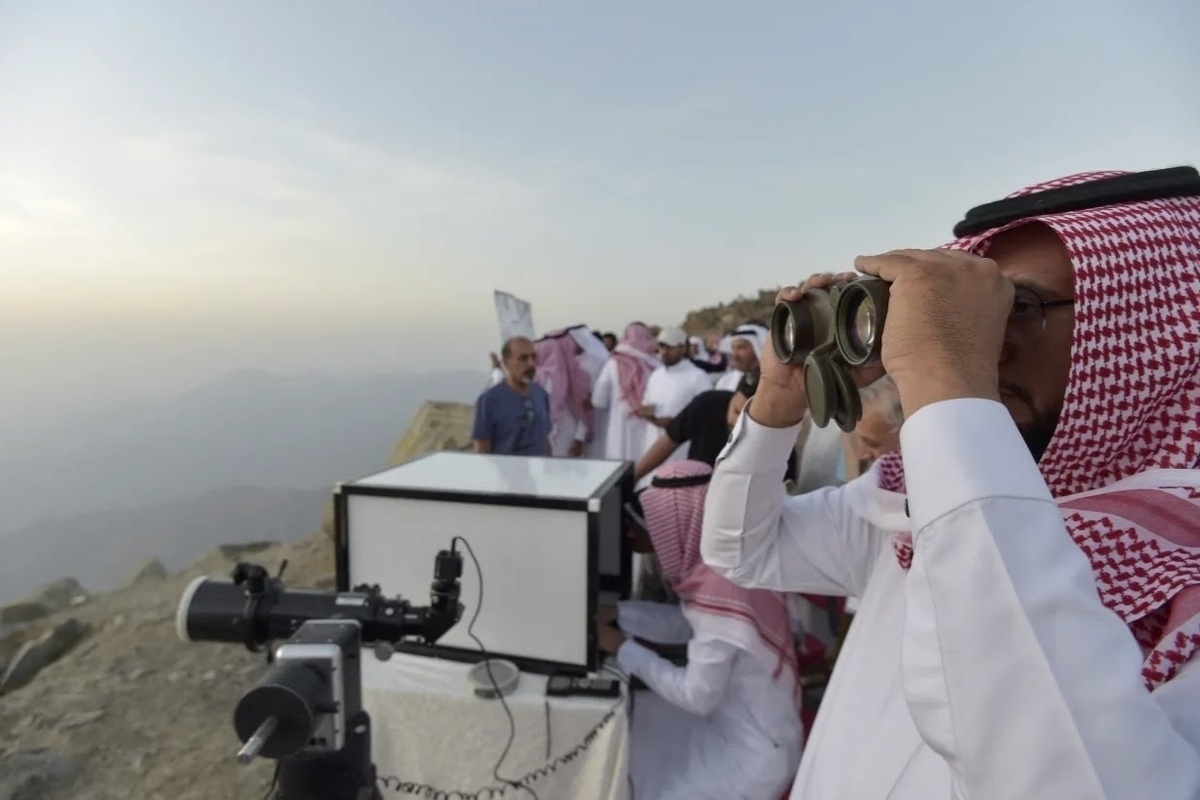 عربستان و قطر فردا را روز نخست ماه رمضان اعلام کردند