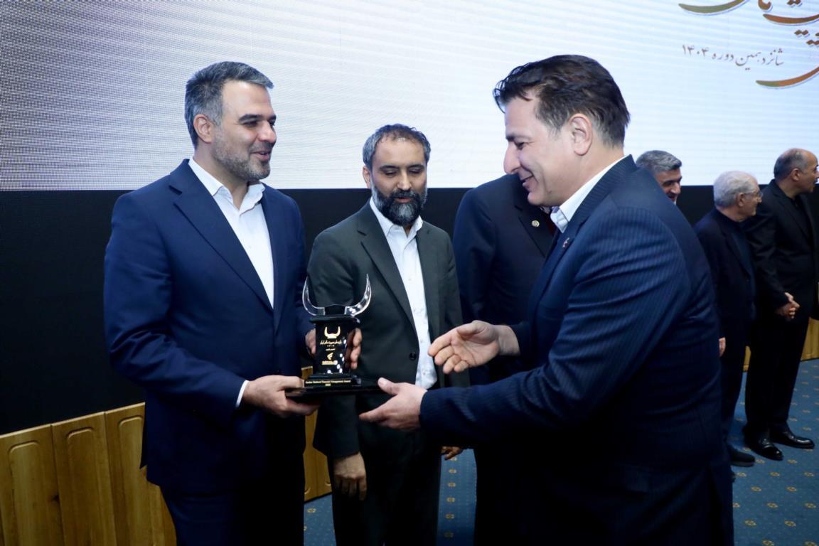 جایزه ملی مدیریت مالی ایران به بانک رفاه کارگران تعلق گرفت