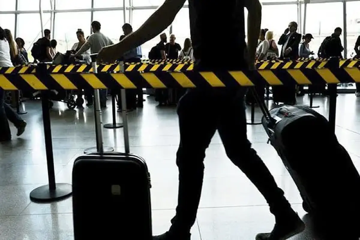 اخراج ۴۰ ایرانی از آمریکا