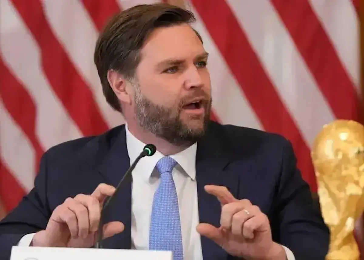 موضع گیری تازه معاون ترامپ درباره تحرکات نظامی در نزدیکی ایران