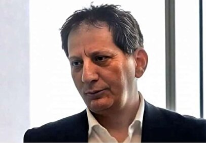 بابک زنجانی: اتصال به اینترنت جهانی در راه است