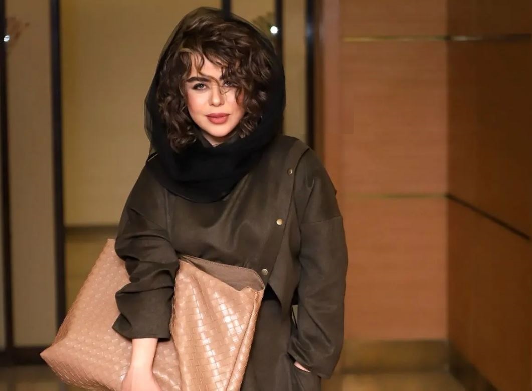 تغییر شگفتانگیز خانم بازیگر بعد تبدیل شدن به مجری تلویزیون + عکس تغییر شگفتانگیز خانم بازیگر بعد تبدیل شدن به مجری تلویزیون + عکس