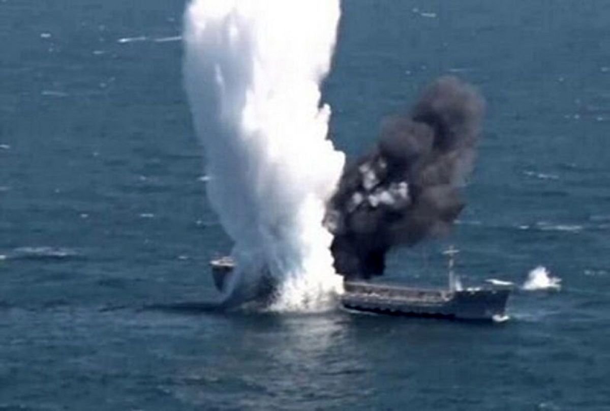 ۲ کشته در حمله آمریکا به قایق مرموز / وزیر جنگ آمریکا پیام داد