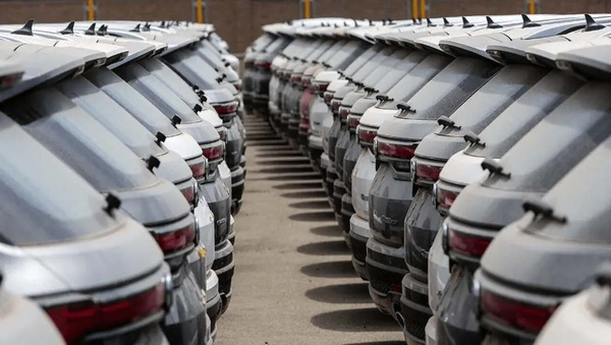 قیمت خودرو در بازار آزاد شنبه ۴ بهمن ۱۴۰۴/ کوییک چند؟