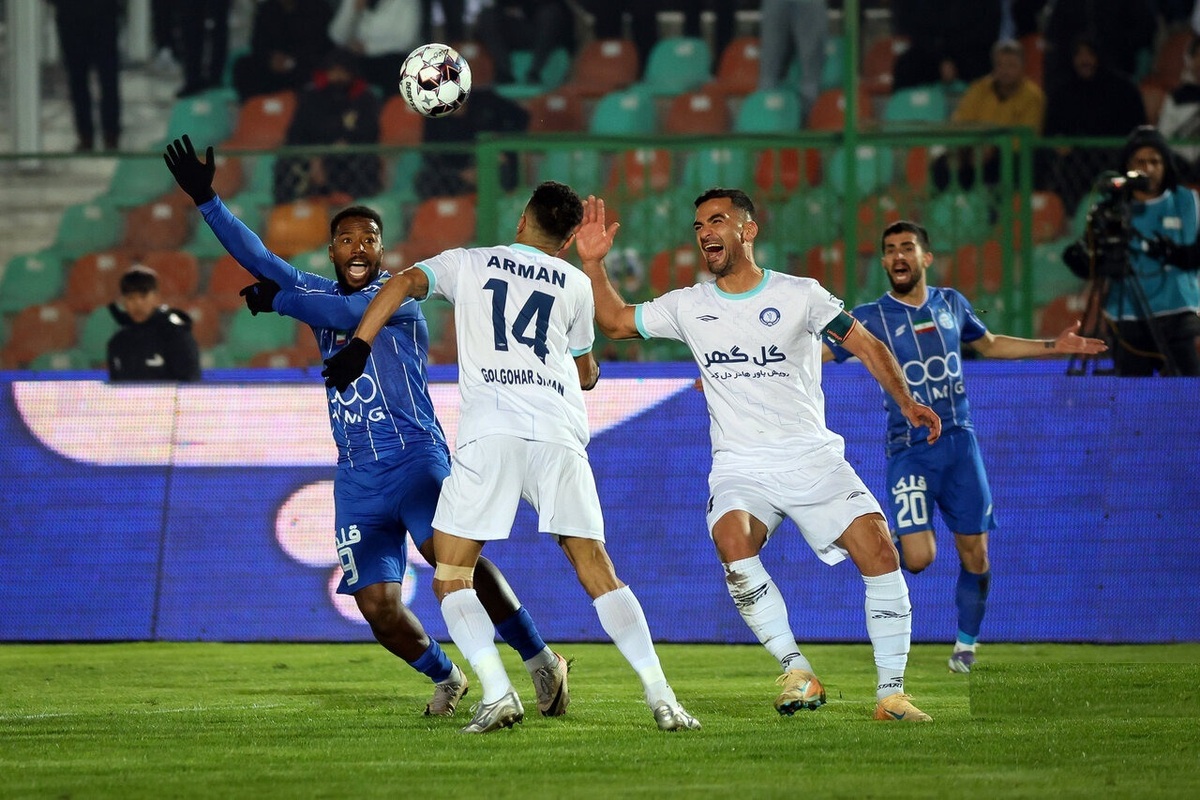 حاشیه داغ در باشگاه استقلال / جدایی بازیکنان قطعی شد