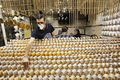 قیمت طلا ۱۸ عیار امروز ۵ بهمن ۱۴۰۴ / افزایش شدید قیمت طلا همه را غافلگیر کرد! + جدول