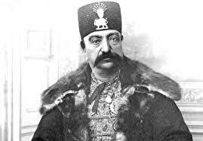 تصویری کمتر دیده شده از یک مراسم تاریخی در دربار پادشاه ایران +عکس