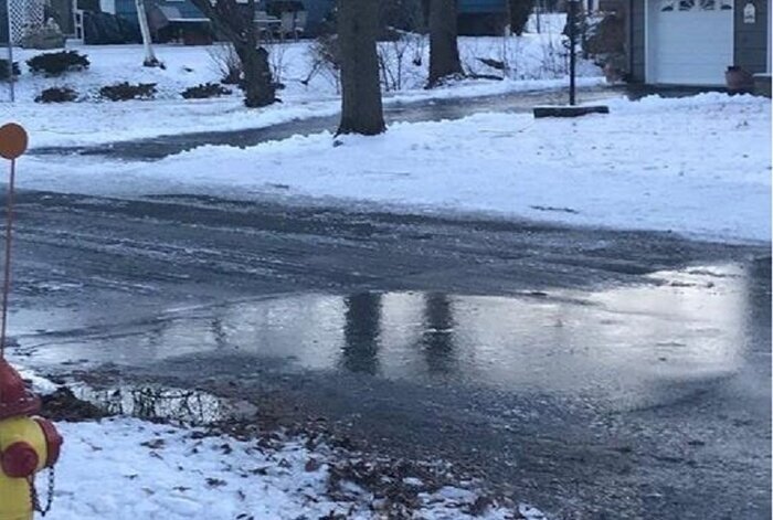 هشدار پلیس درمورد «یخ سیاه»؛ قاتل سریالی رانندگان در جادهها هشدار پلیس درمورد «یخ سیاه»؛ قاتل سریالی رانندگان در جادهها