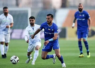 استقلال و تراکتور در صدر همسایه شدند