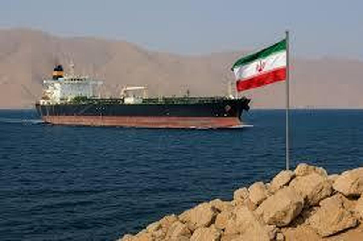 قیمت نفت به بالاترین سطح قیمتی رسید/ چند درصد نفت جهان از تنگه هرمز عبور می‌کند؟