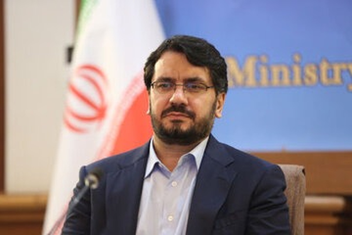 سقوط شاخص بورس در آمریکا / بذرپاش: اقدامات ترامپ هزینه ای جهانی پیدا کرده است