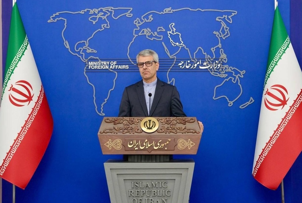 بقایی: این یک جنگ ناعادلانه است