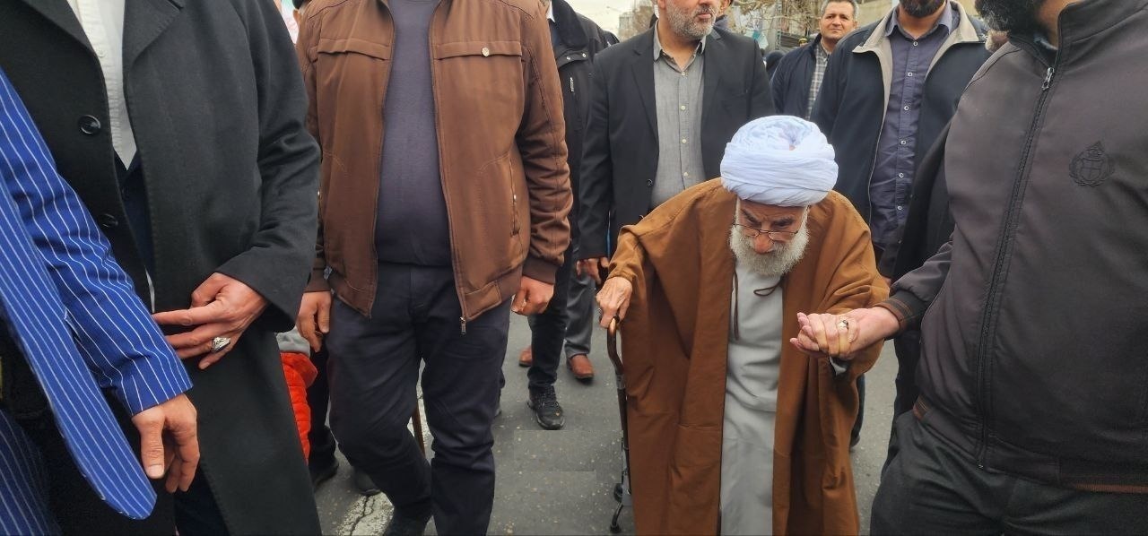 آیت الله جنتی ۱۰۰ ساله شد آیت الله جنتی ۱۰۰ ساله شد