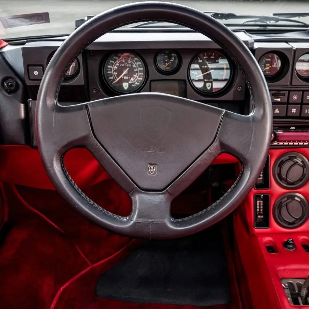 لامبورگینی جالپا کلاسیک علاقه‌مندان را شگفت‌زده کرد