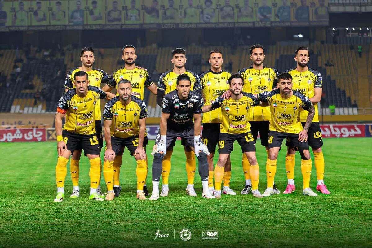 گل دوم استقلال در دقیقۀ ۸۲ توسط چشمی+ فیلم