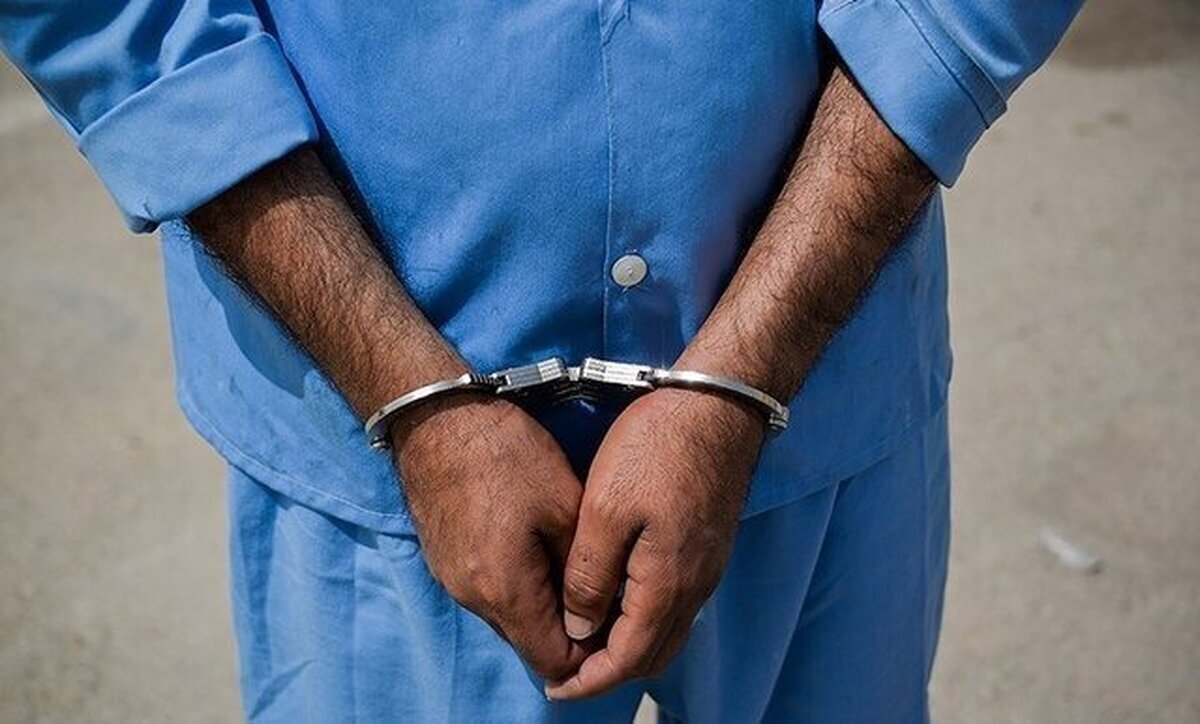 سرقت ۱۵ میلیارد تومان لوازم خودرو توسط سارق جوان +فیلم سرقت ۱۵ میلیارد تومان لوازم خودرو توسط سارق جوان +فیلم
