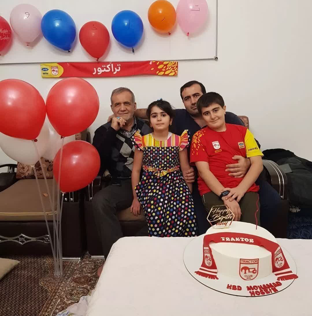 ماجرای عکس جنجالی جشن پزشکیان پس از قهرمانی تراکتور چه بود ؟